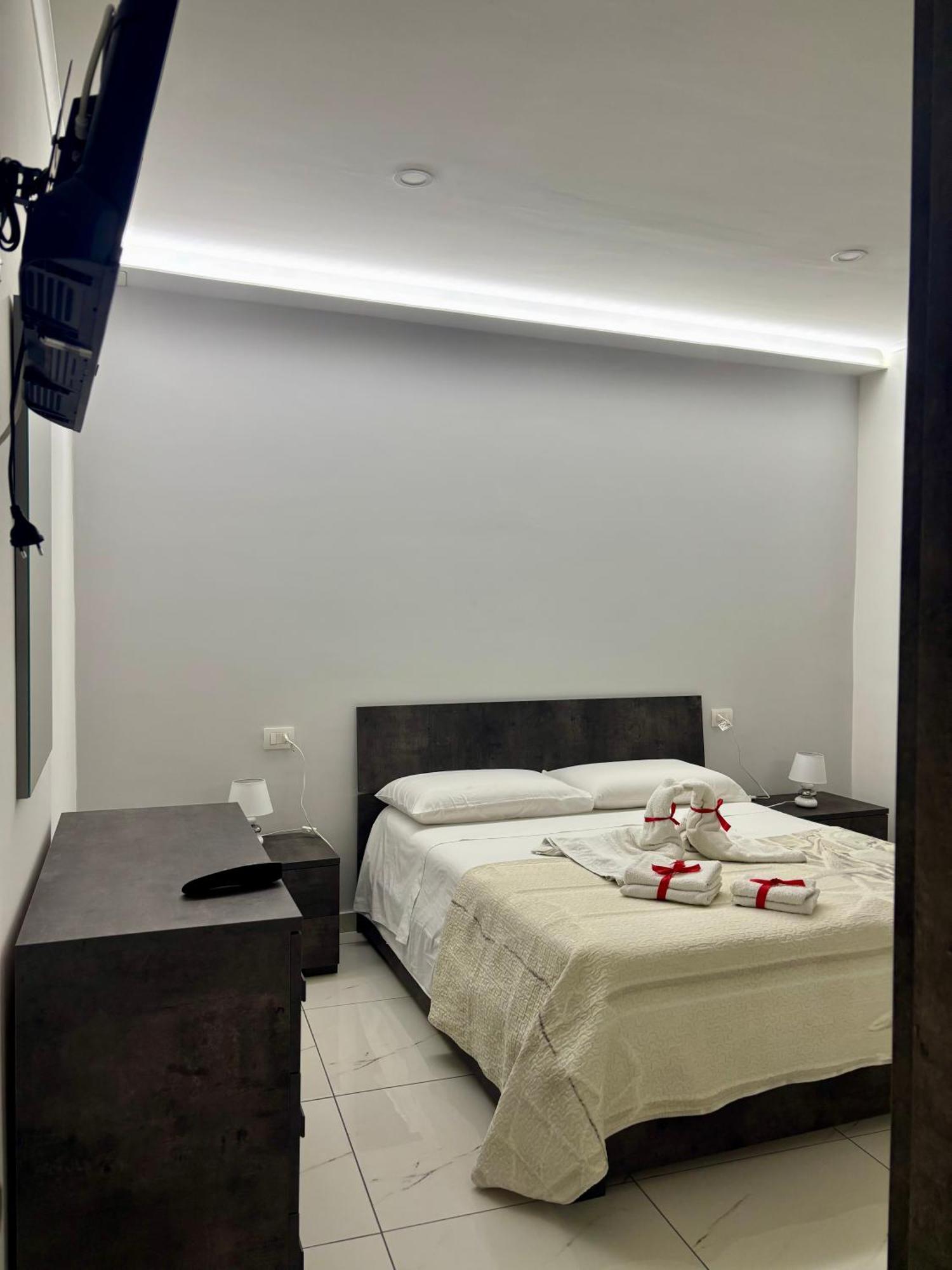 B&B Aria Di Sole نابولي المظهر الخارجي الصورة